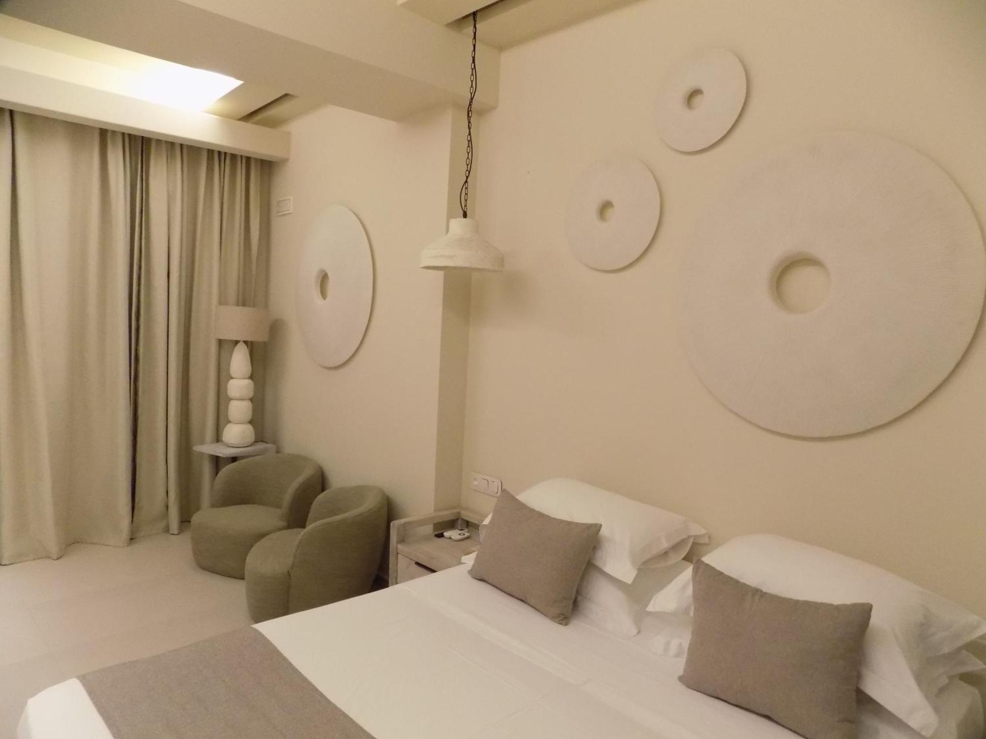 Sea Nymphs Suites Agia Anna  外观 照片